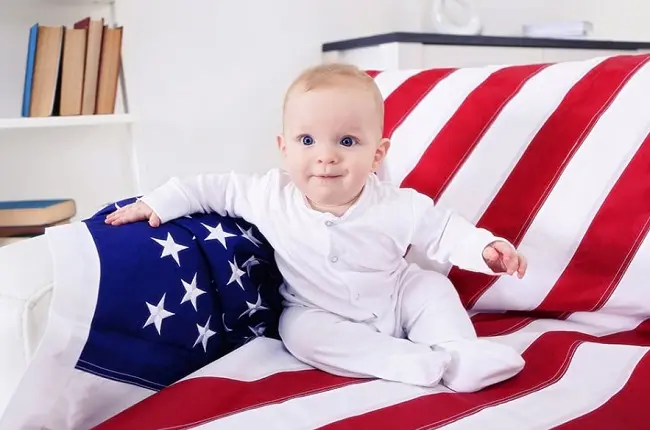 شروط الحصول على الجنسية الامريكية للأطفال